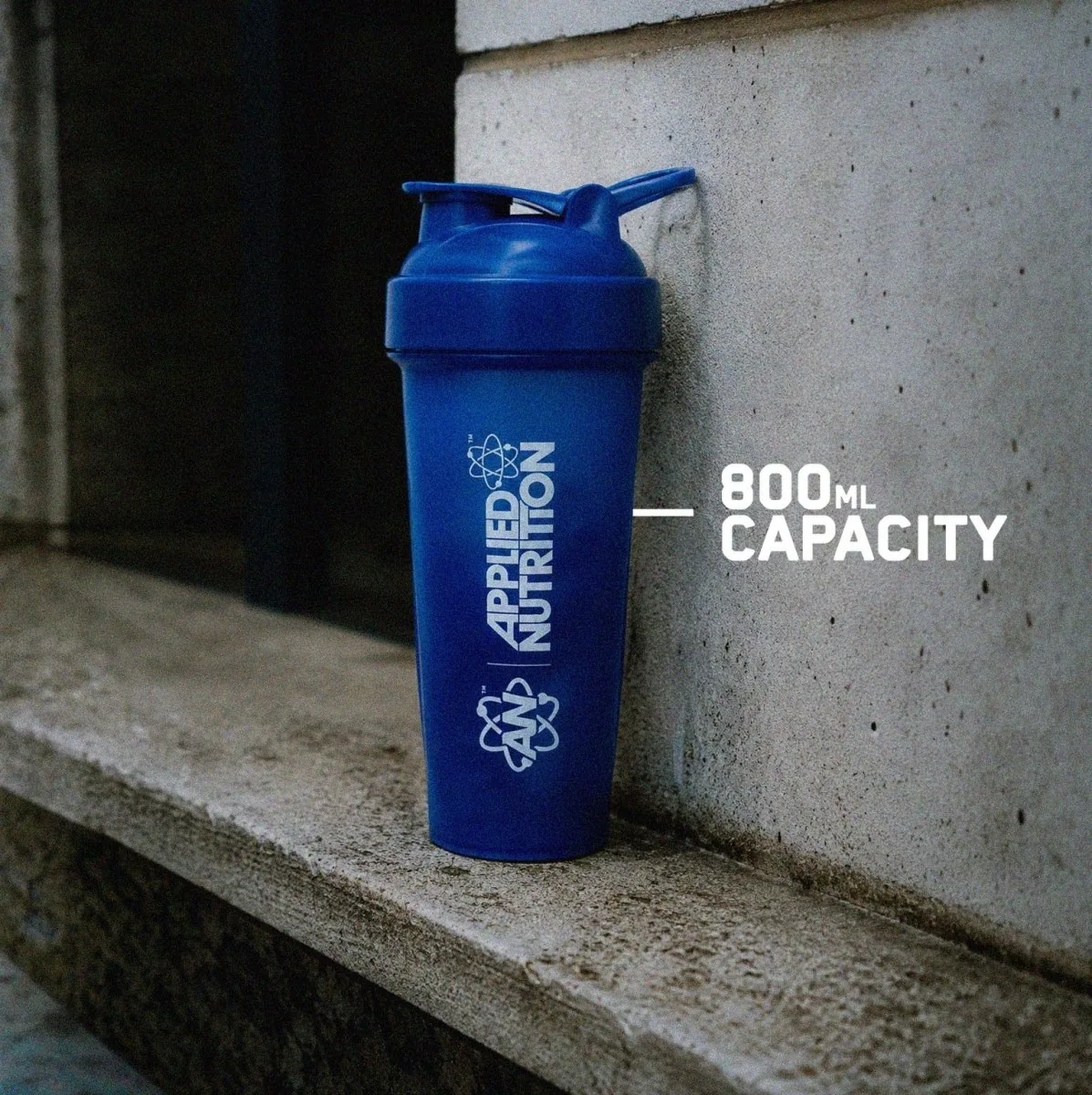 Applied Nutrition шейкър Blue 800 мл