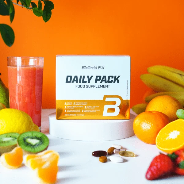 Различните видове капсули и таблетки, извадени от дневния пакет на BioTech USA Daily Pack