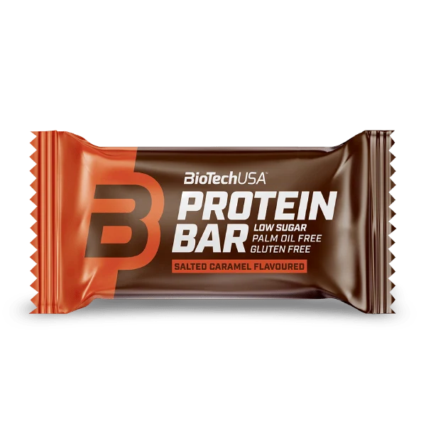 Две вафли BioTech USA Protein Bar - 35 g, различни вкусове, поставени една до друга