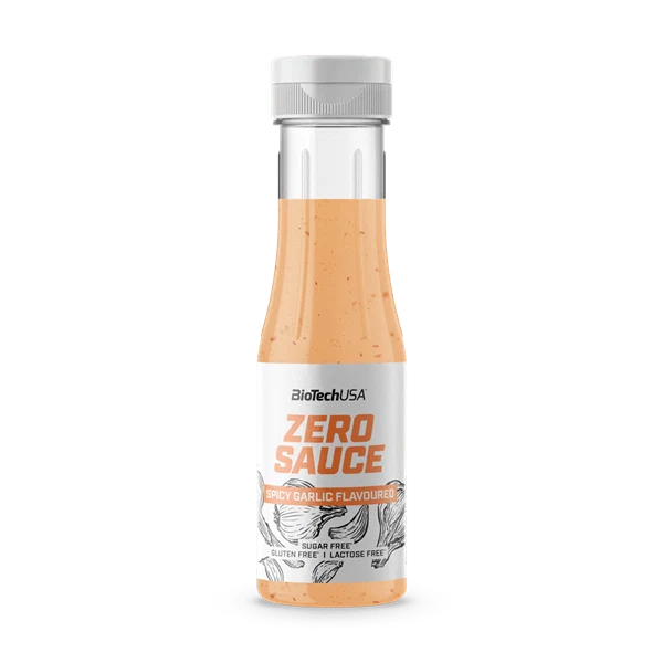 BioTech USA Zero Sauce - бутилка, показана до чиния с храна