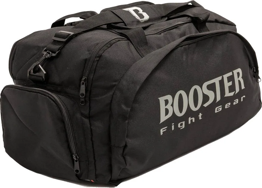 Сак Booster B-Force Duffle Small Black, показан отстрани, с акцент върху дръжките.