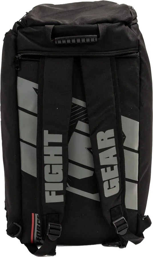 Сак Booster B-Force Duffle Small Black, показан отзад, с презрамките за раница.