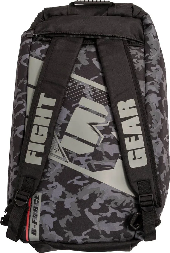 Детайл на един от външните джобове на сака Booster B-Force Duffle Small Camo