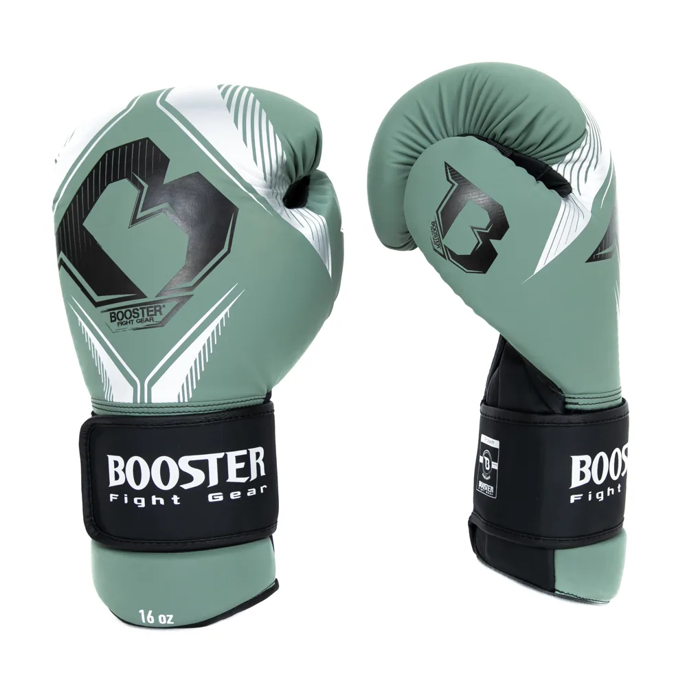 Детайл от дизайна на зелените боксови ръкавици Booster Bangkok Series 3
