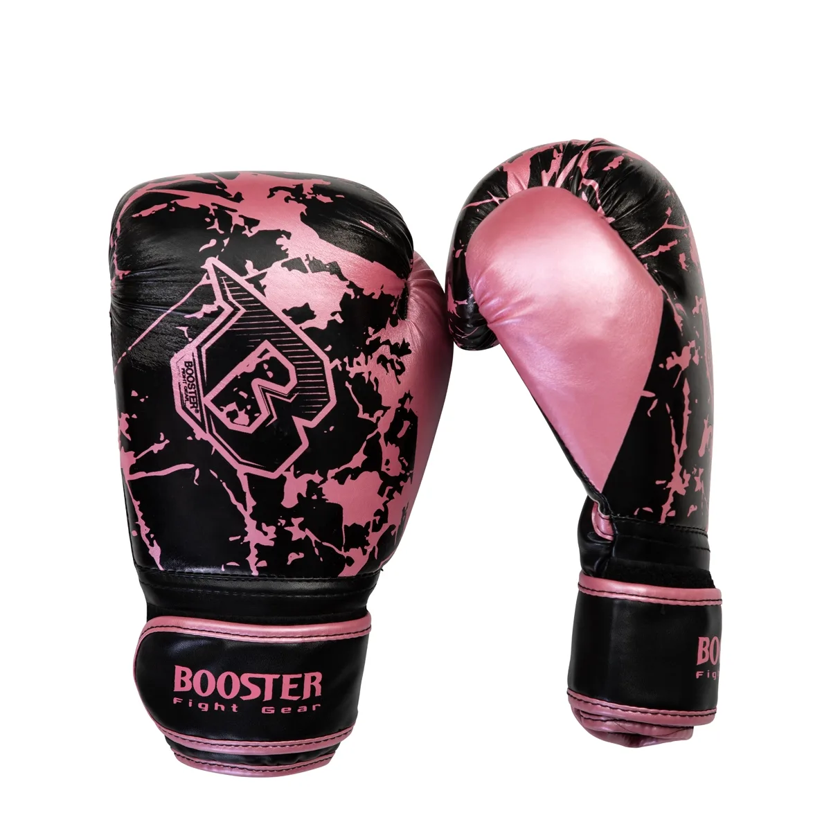 Детски боксови ръкавици Booster BG YOUTH MARBLE PINK, близък план на мраморния дизайн и логото на Booster