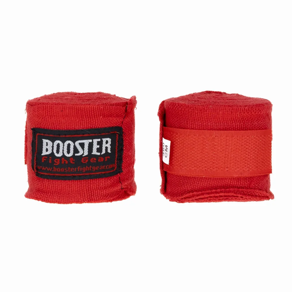 Червени бинтове Booster BPC RED, навити на руло, показващи логото на Booster Fight Gear.