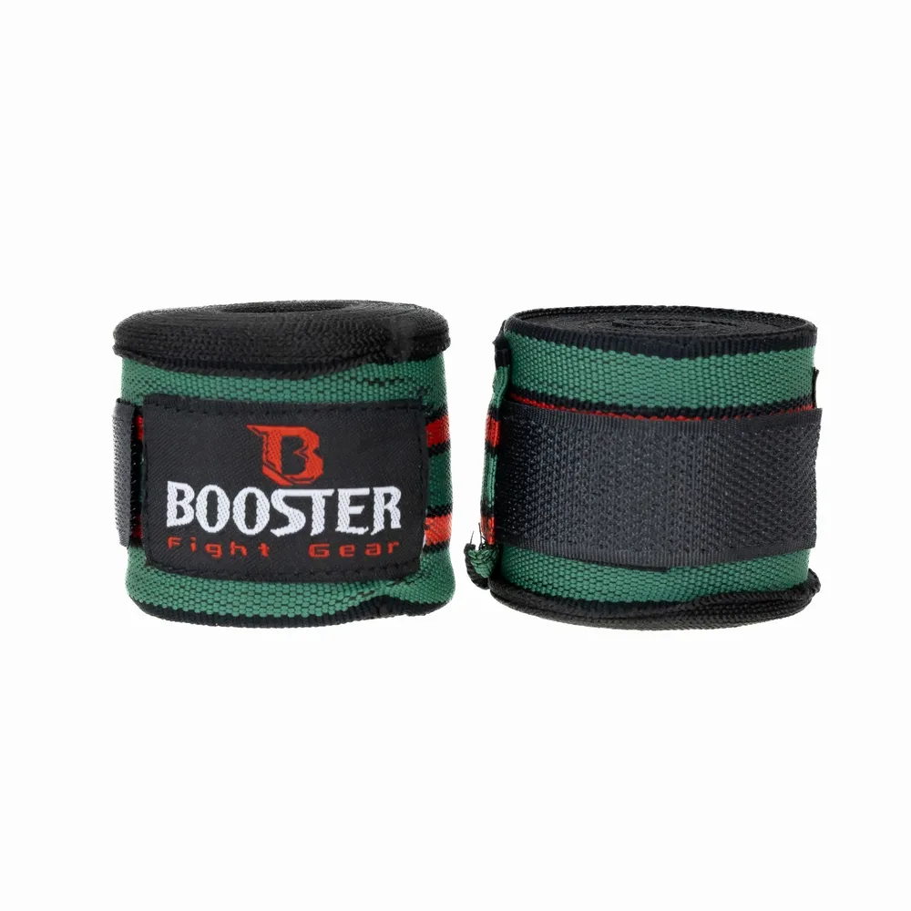 Черни бинтове Booster BPC RETRO 3, сгънати на руло, показващи логото на Booster Fight Gear.