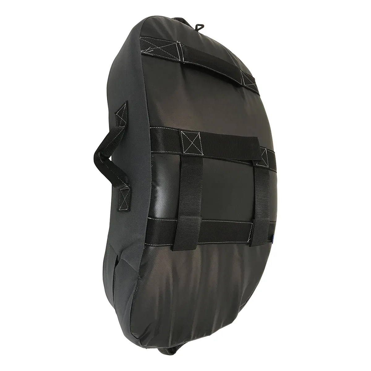 Booster PRO CKS кик шийлд отзад, ясно показващ шестте дръжки за захват и подсилената конструкция.