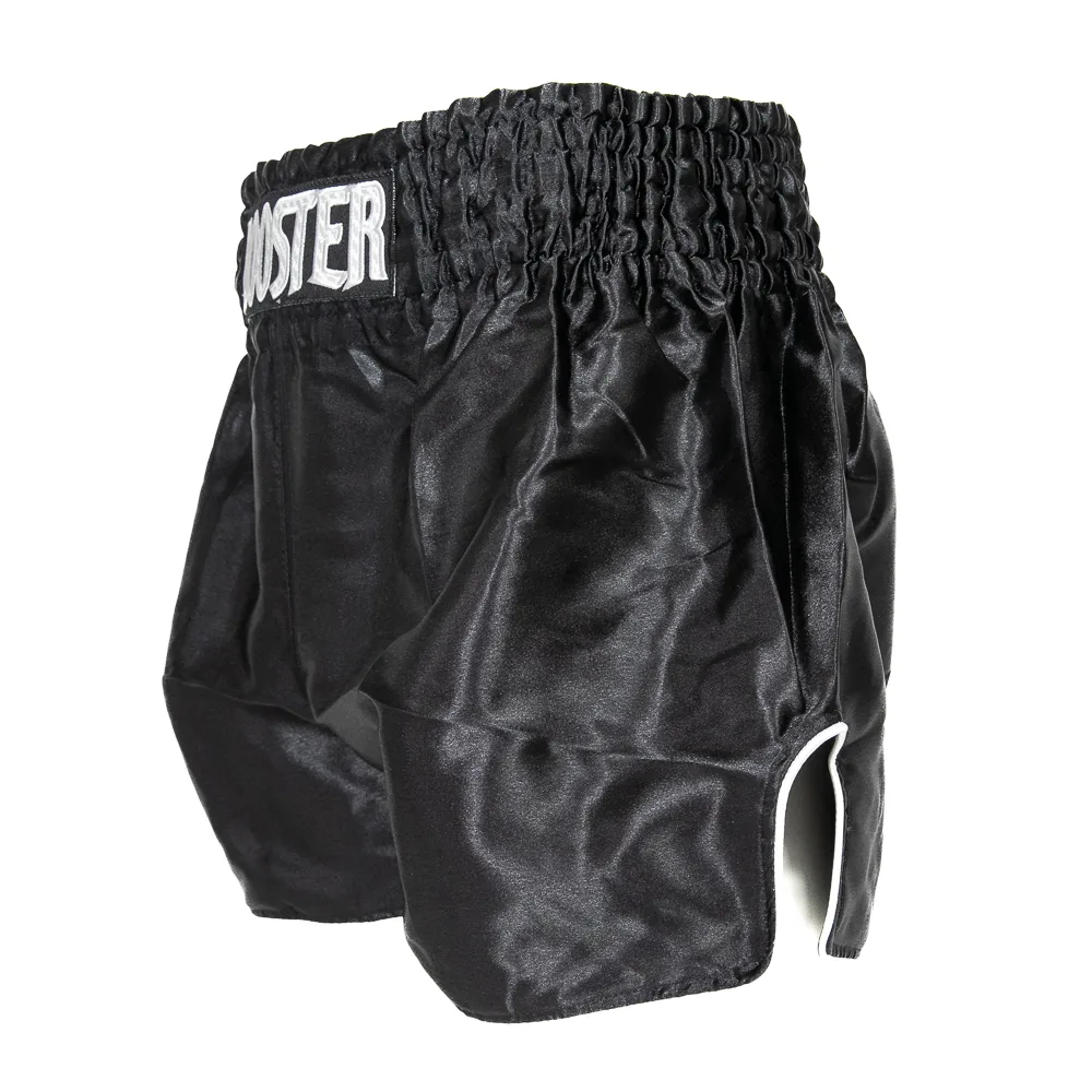 Шорти за муай тай Booster TBT PLAIN V2 BLACK, детайл на бродираното лого на колана