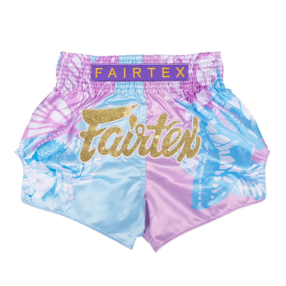 Fairtex Athletic Muay Thai Shorts - Fiore Collection, показващи атлетичната кройка и детайлите на дизайна