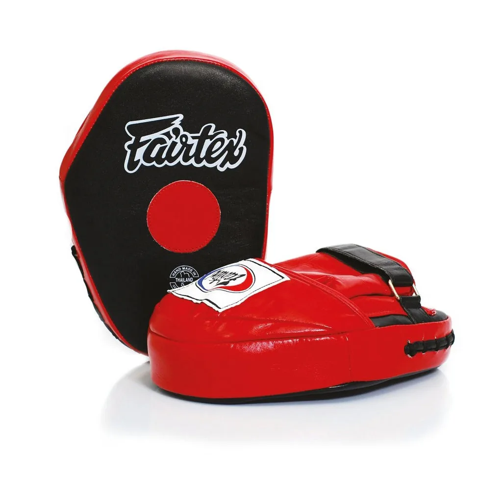 Fairtex Classic Pro Focus Mitts FMV10 – Black/Red, комплект от две лапи за фокус, изработени от черна и червена кожа, с логото на Fairtex.