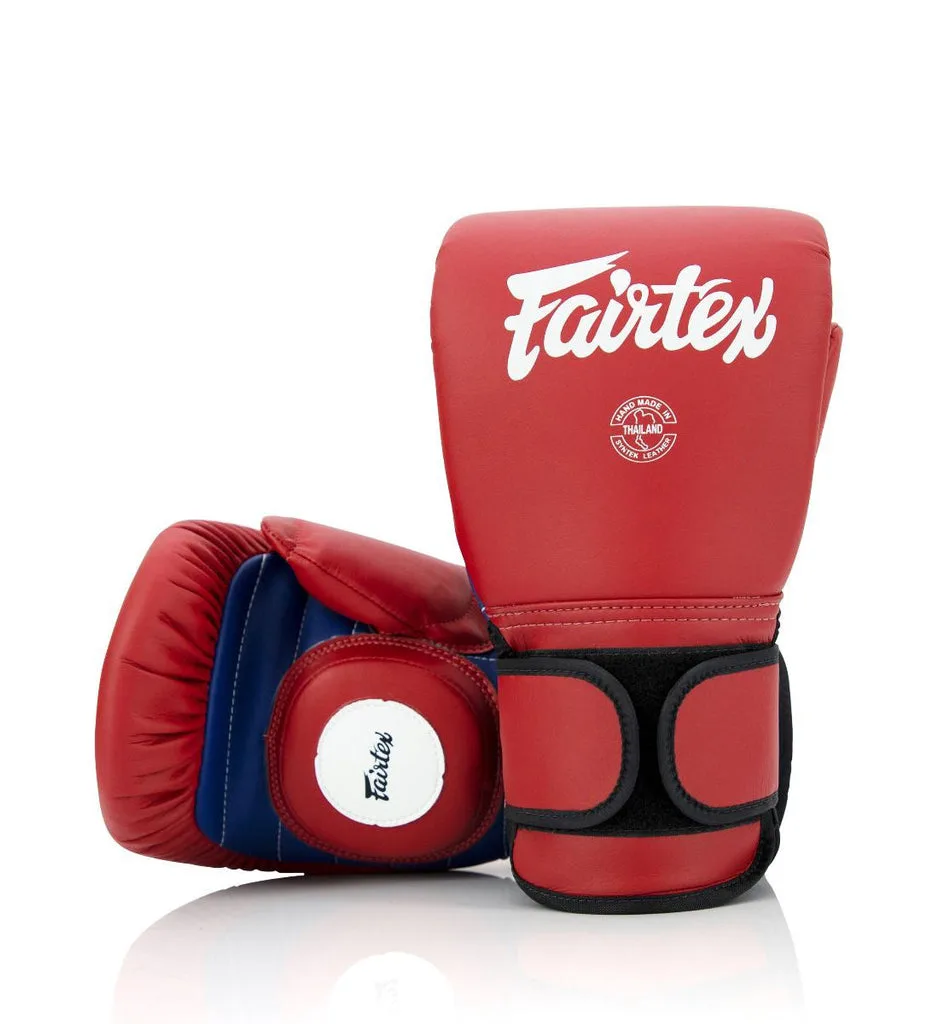 Fairtex Coach Sparring Gloves BGV13 в червено и синьо, изглед отпред