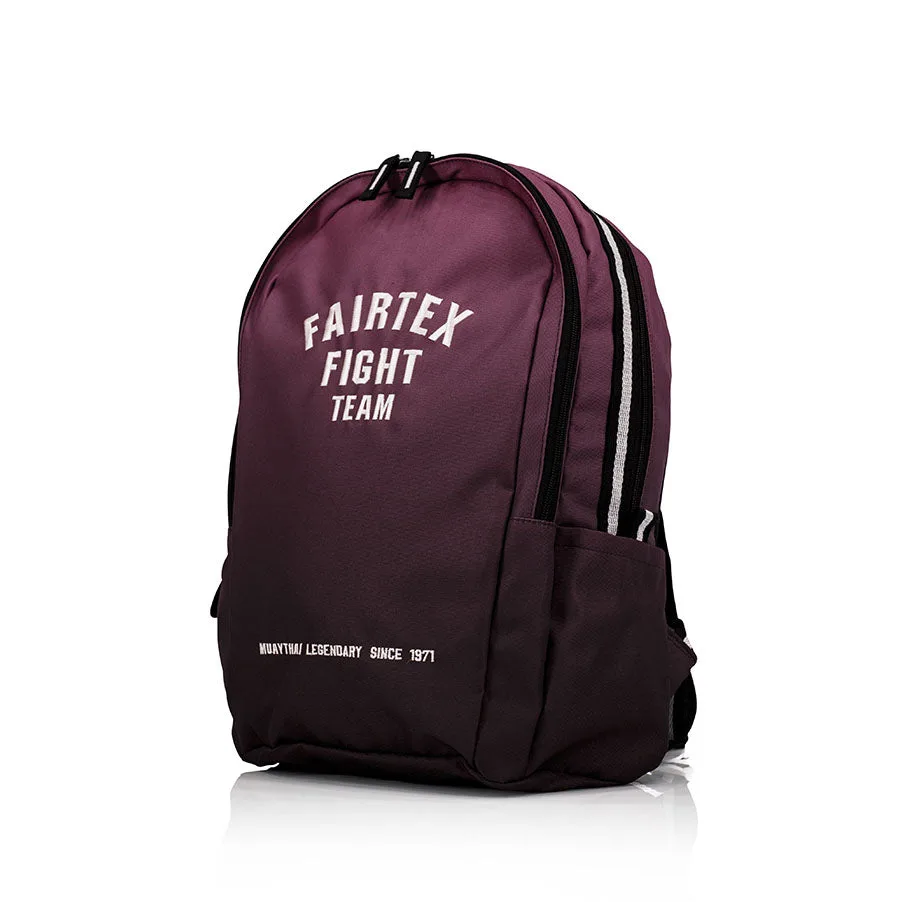 Fairtex Fighter раница в наситен лилав цвят, показана отпред, с логото на Fairtex