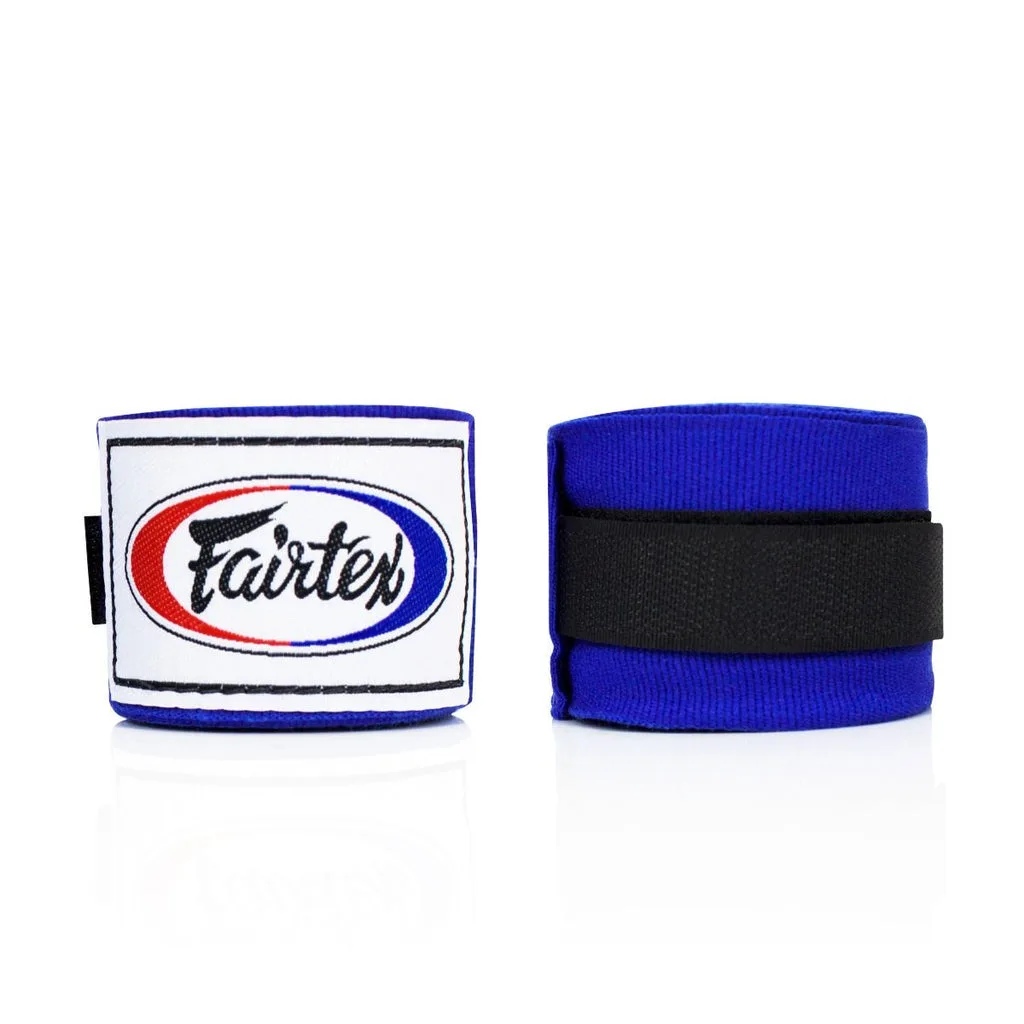 Fairtex HW2 сини бинтове за ръце, навити на руло, върху бял фон