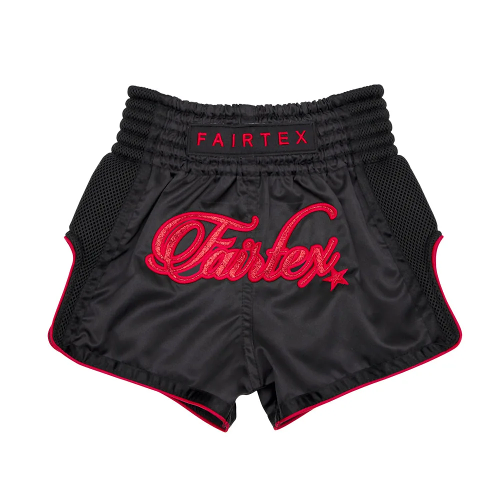 Детски шорти за муай тай Fairtex Midnight Red BSK2104 в черен цвят с червени акценти
