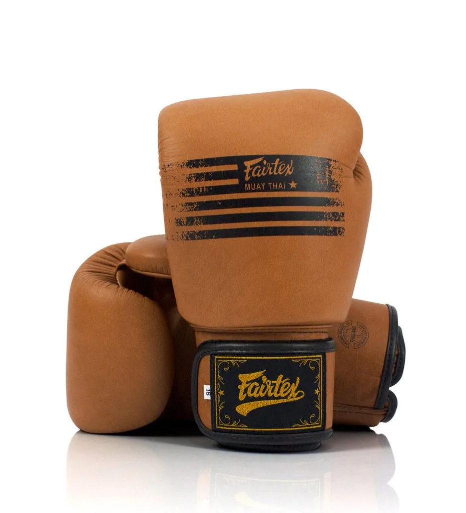 Fairtex Legacy BGV21 боксови ръкавици в кафяв цвят, с оригинален винтидж дизайн и лого
