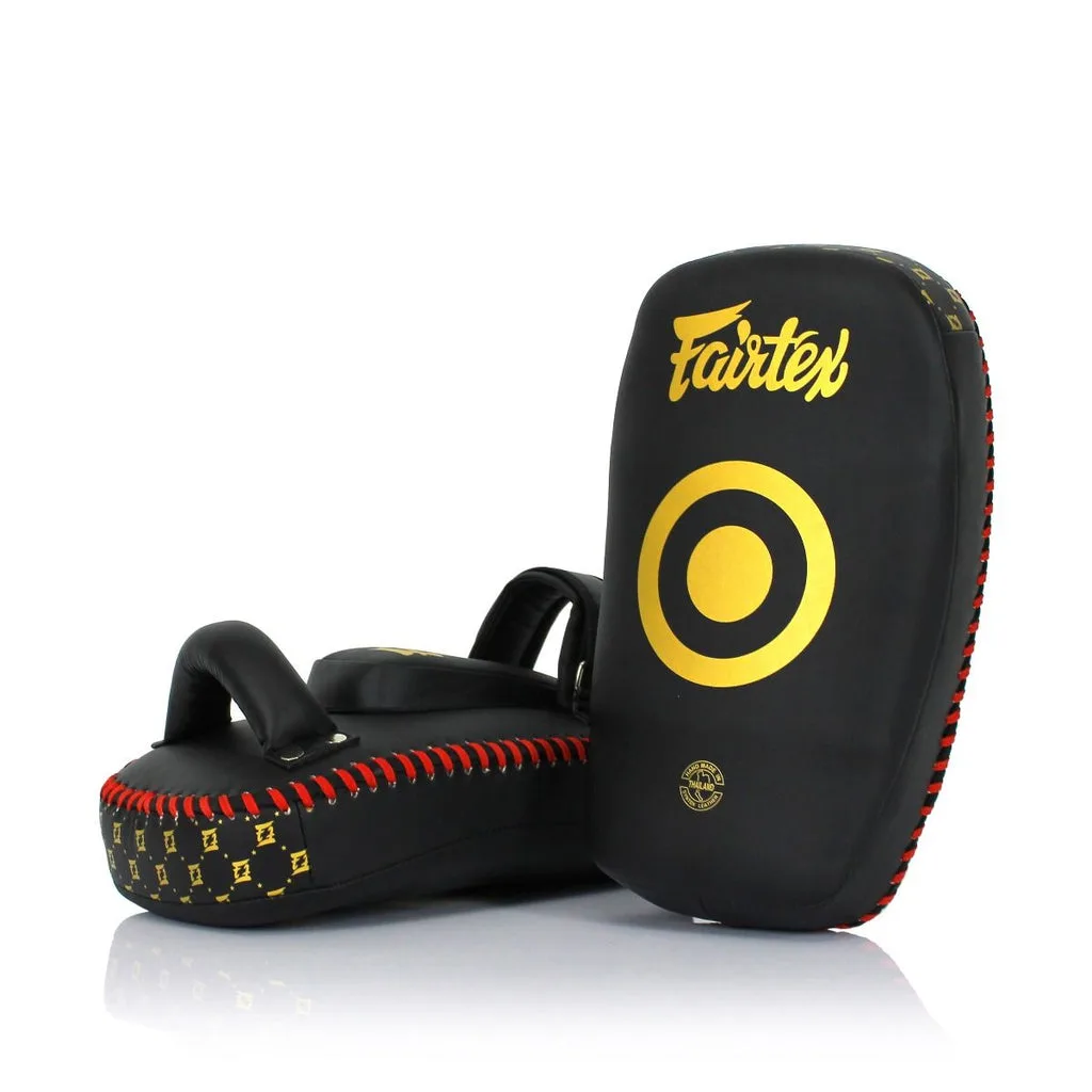 Черни Fairtex Microfiber Curved Kick Pads KPLC6, изглед отпред