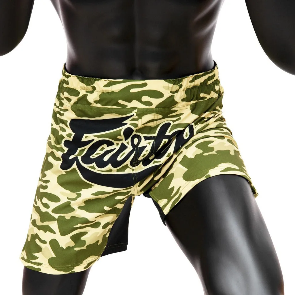 Fairtex MMA Fightshort – Sandy в цвят Khaki/Olive, изглед отпред, демонстриращ дизайна и страничните цепки.