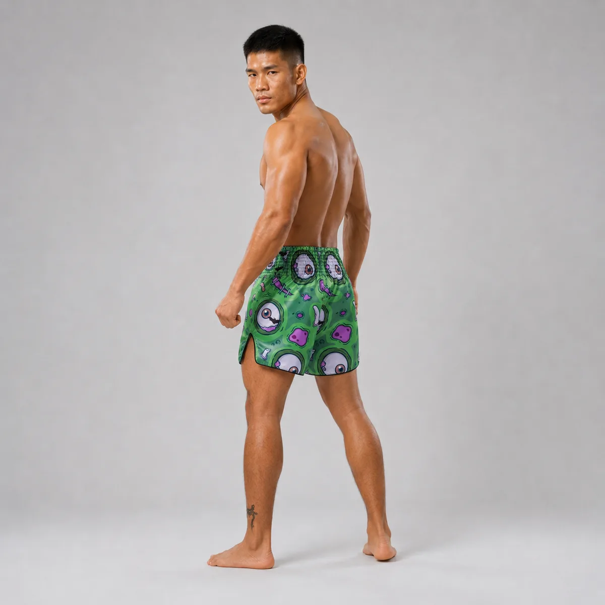 Fairtex Muay Thai шорти Soul Reaper – изглед отзад, подчертаващ цялостния дизайн