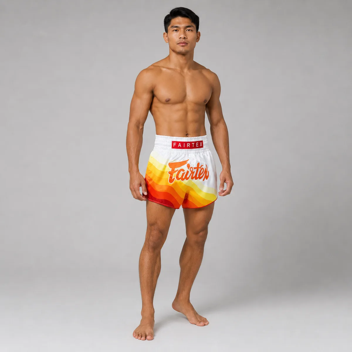 Fairtex Muay Thai шорти Spectrum BS1932 – бяло и червено, етикет с марка Fairtex