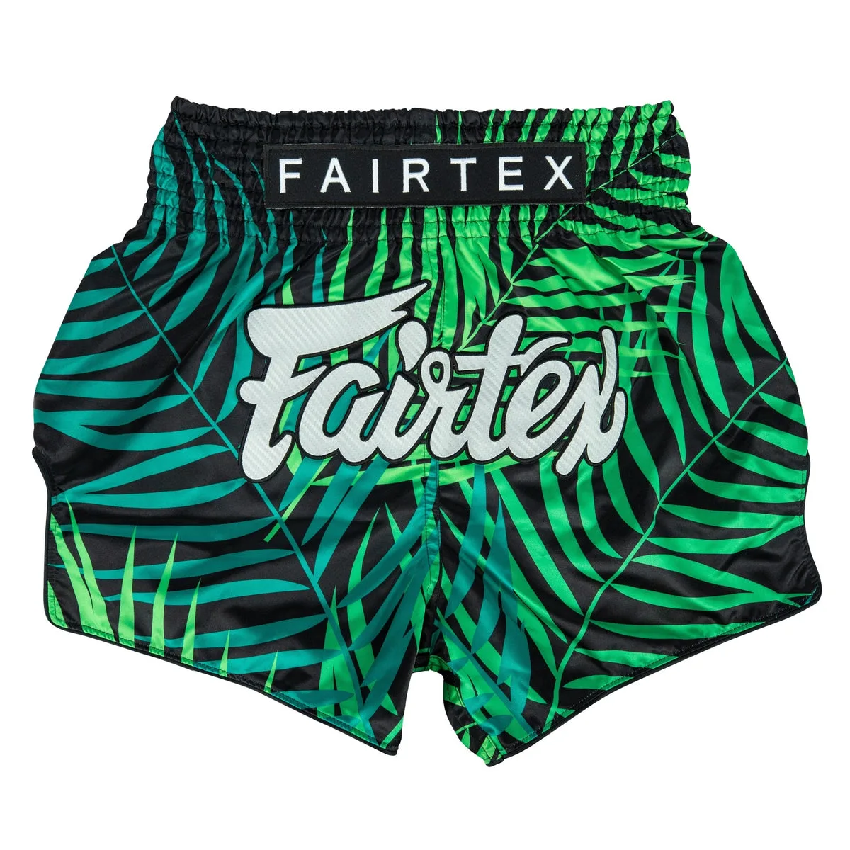 Fairtex Муай Тай Шорти Tropical BS1945 с черен фон и зелени тропически листа