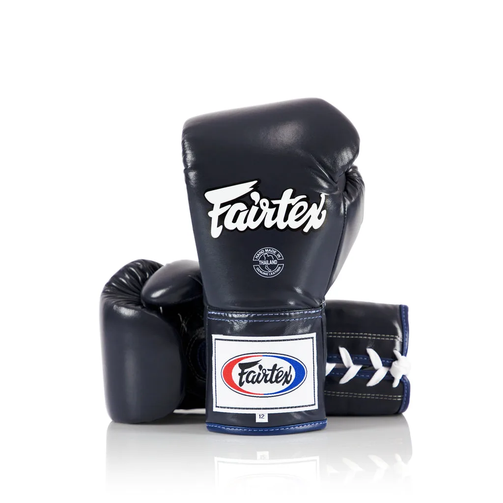 Сини състезателни боксови ръкавици Fairtex BGL6 Locked Thumb, показани отпред