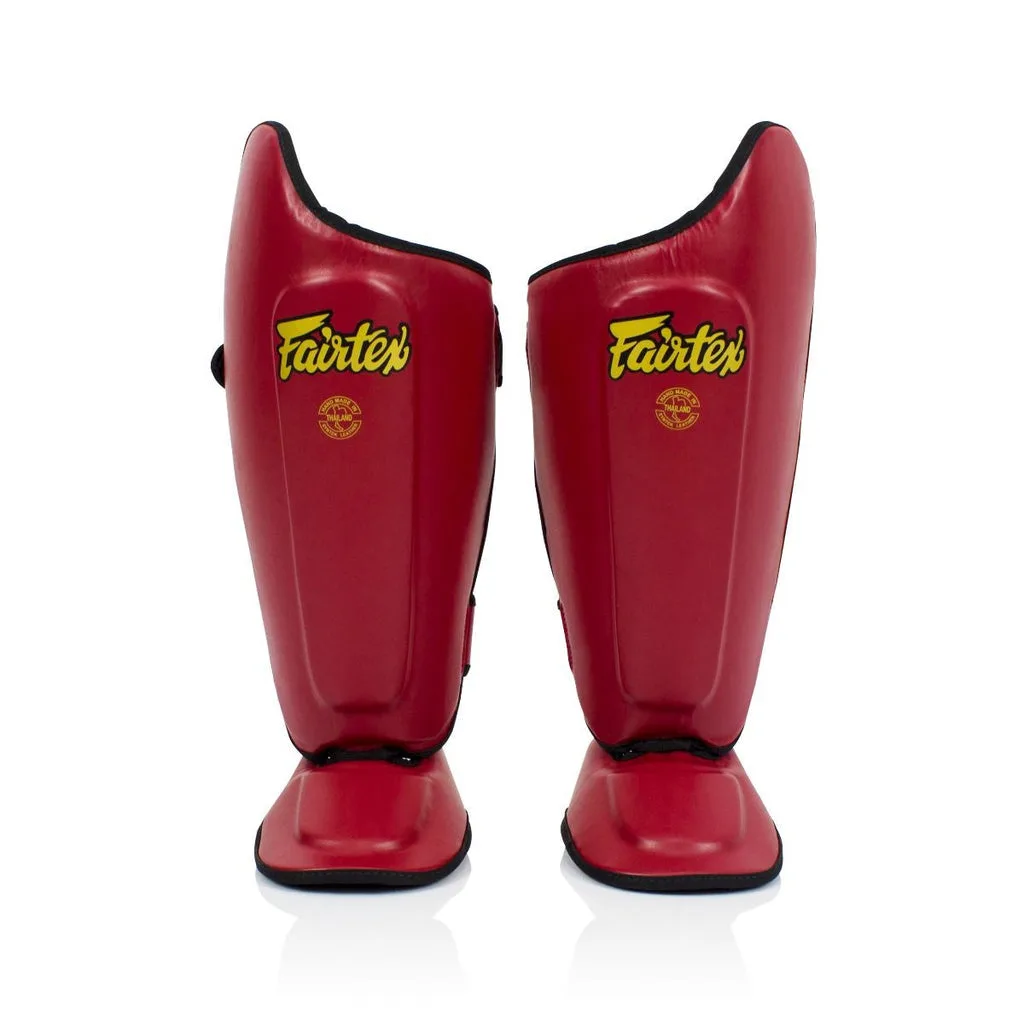 Червени протектори за пищяли и стъпала Fairtex Ultimate Shin Guards SP8, изглед отпред