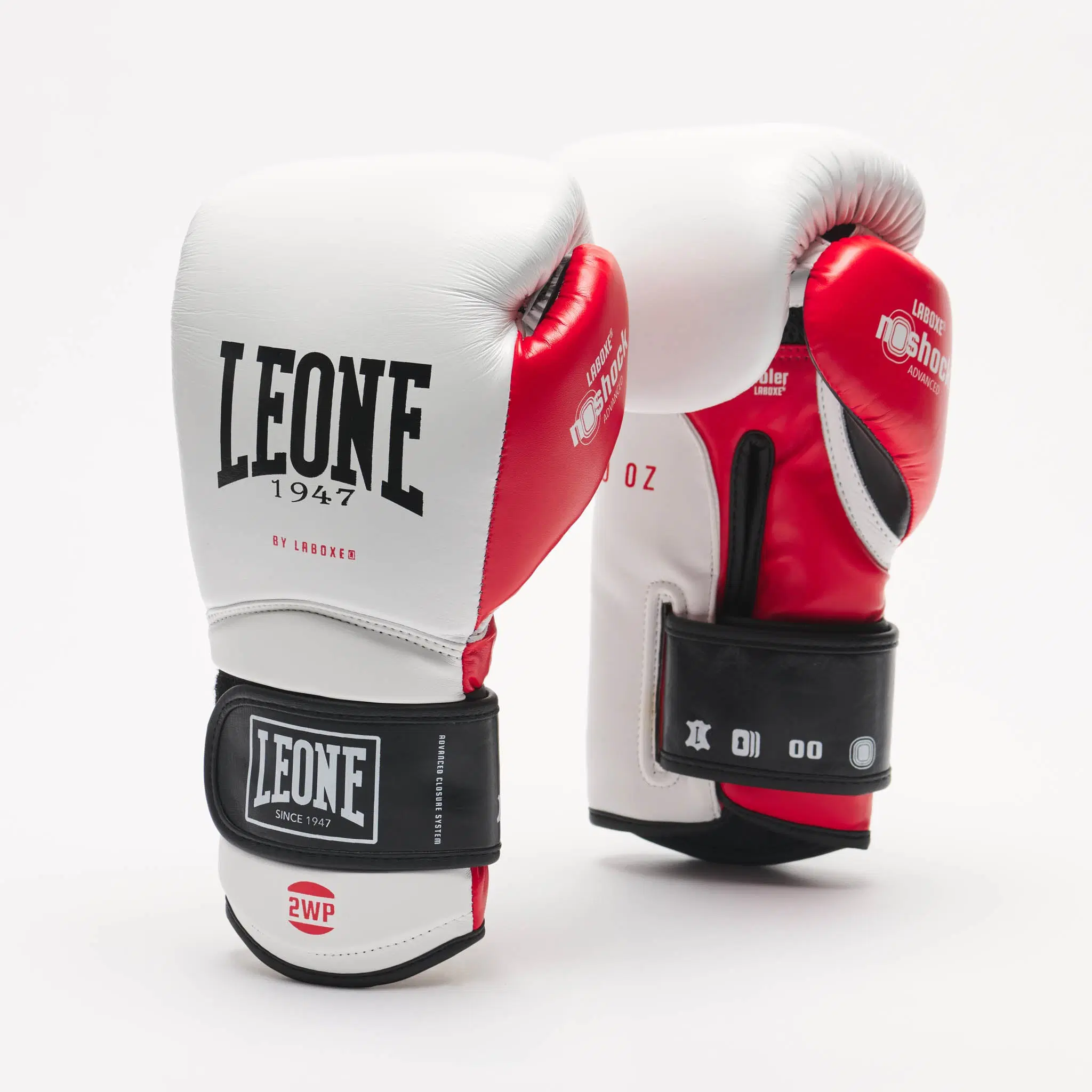 Leone Боксови ръкавици - BOXING GLOVES IL TECNICO 3 / GN113 преден изглед