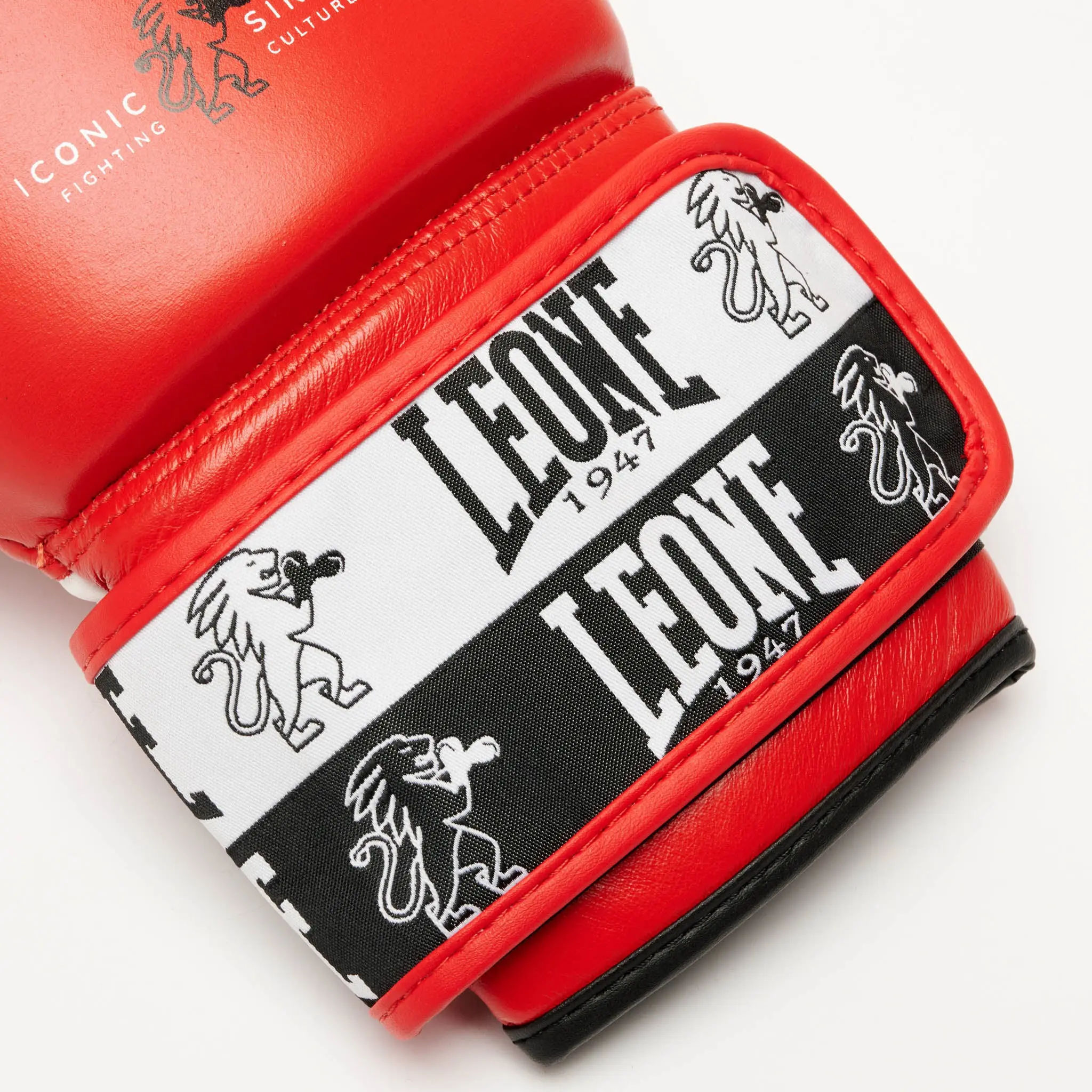 Leone - ICONIC BOXING GLOVES GN208 / Red предпазна лента с лого