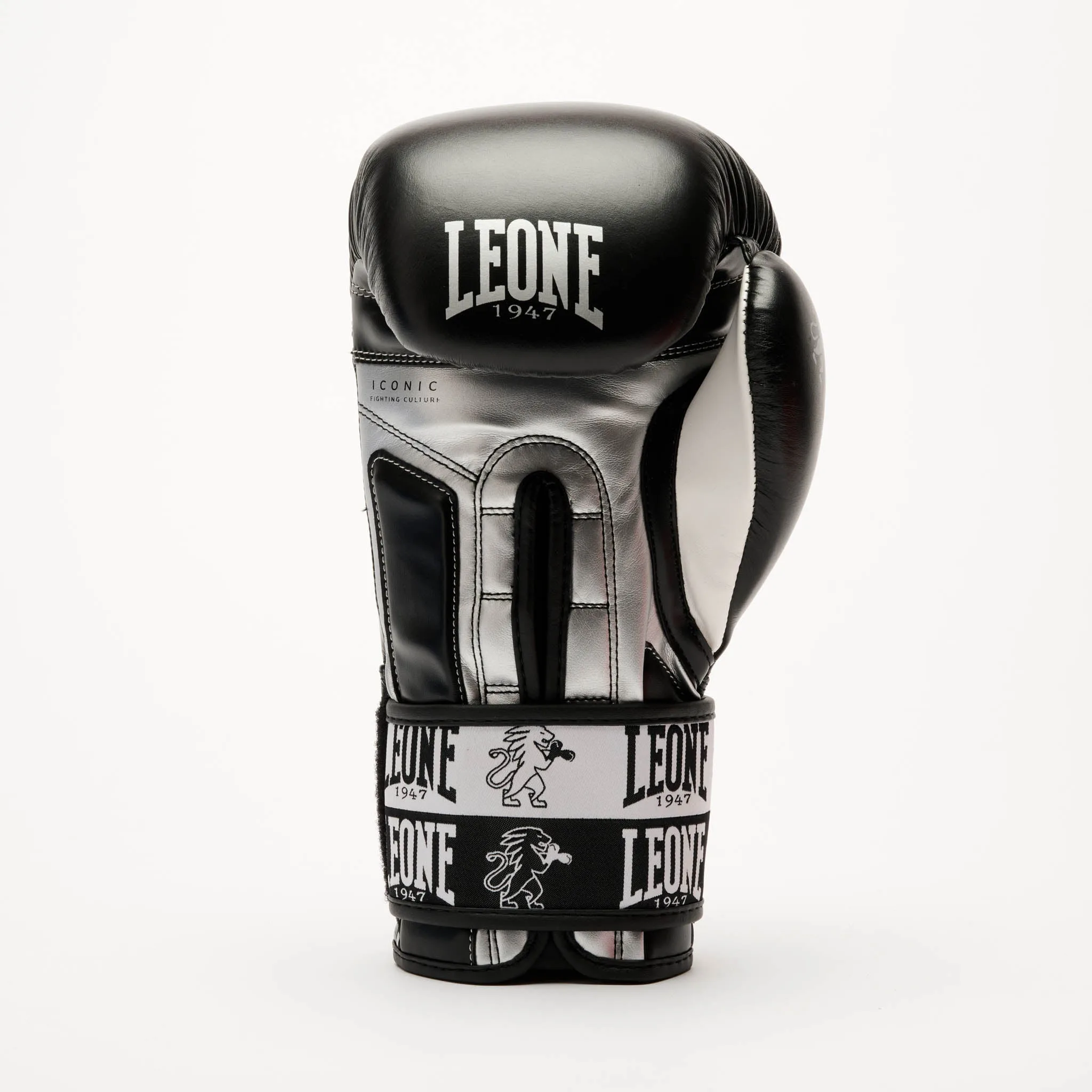 Leone - ICONIC BOXING GLOVES GN208 / Black етикет за размер