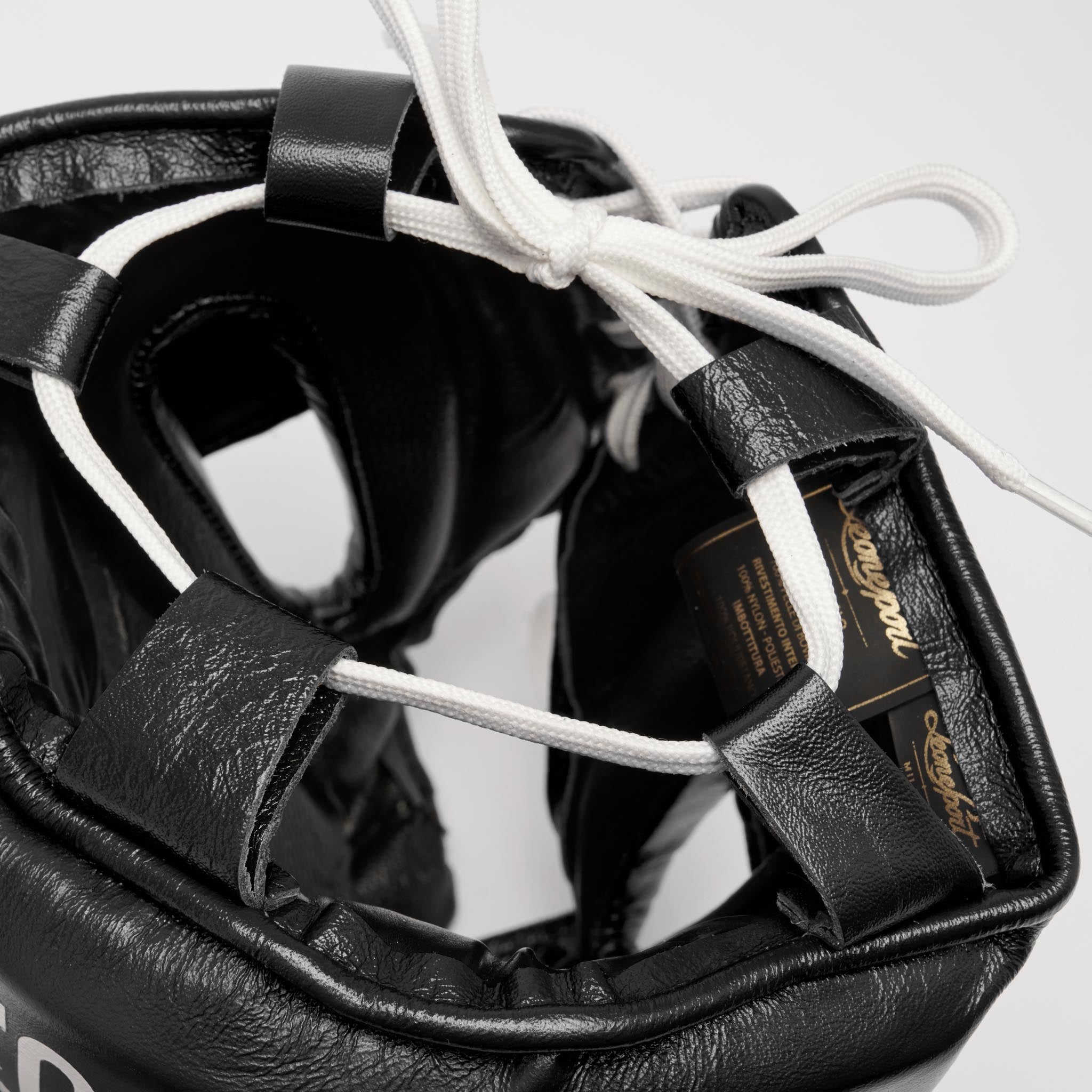 Leone 1947 Augusto Classic Headgear - Black вътрешен етикет