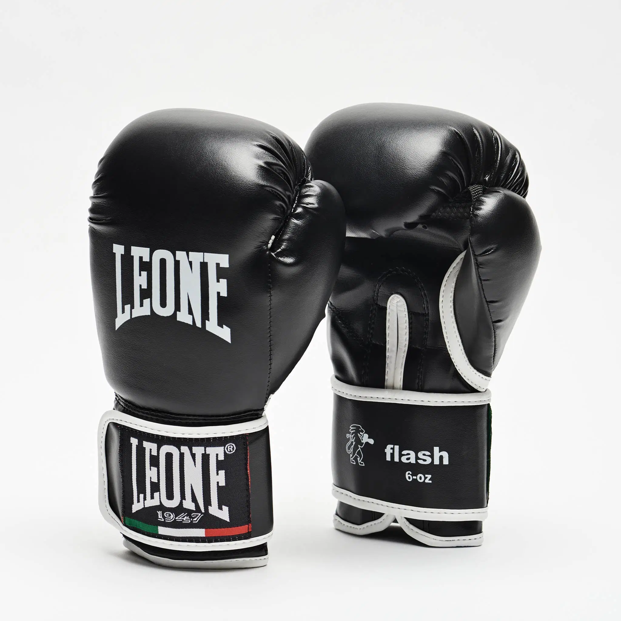 Leone - Детски ръкавици - JUNIOR BOXING GLOVES FLASH GN083J / Black, преден изглед