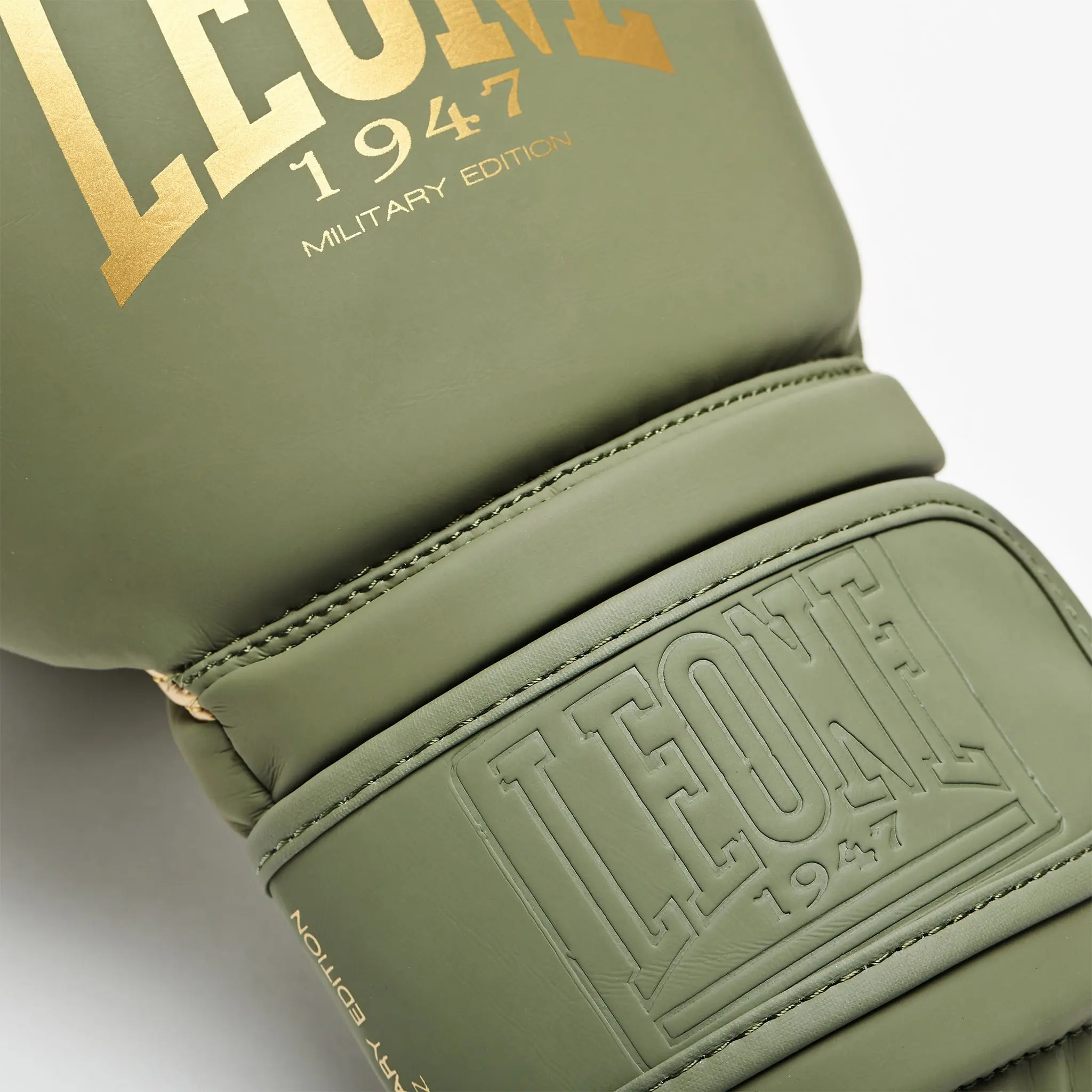 Leone - MILITARY EDITION BOXING GLOVES GN059G / Green детайл