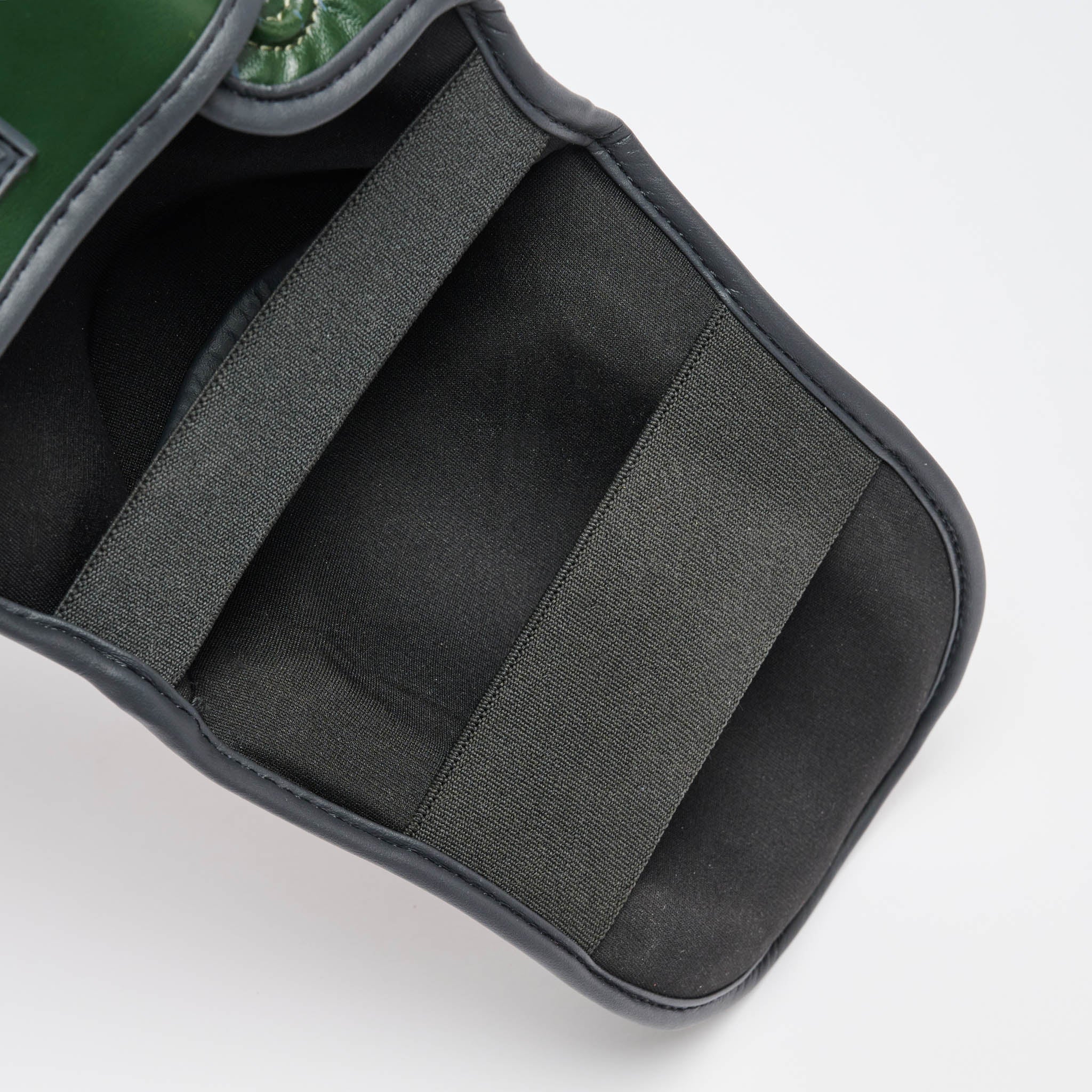 Leone 1947 Primal Instinct Shin Guards - Green детайл