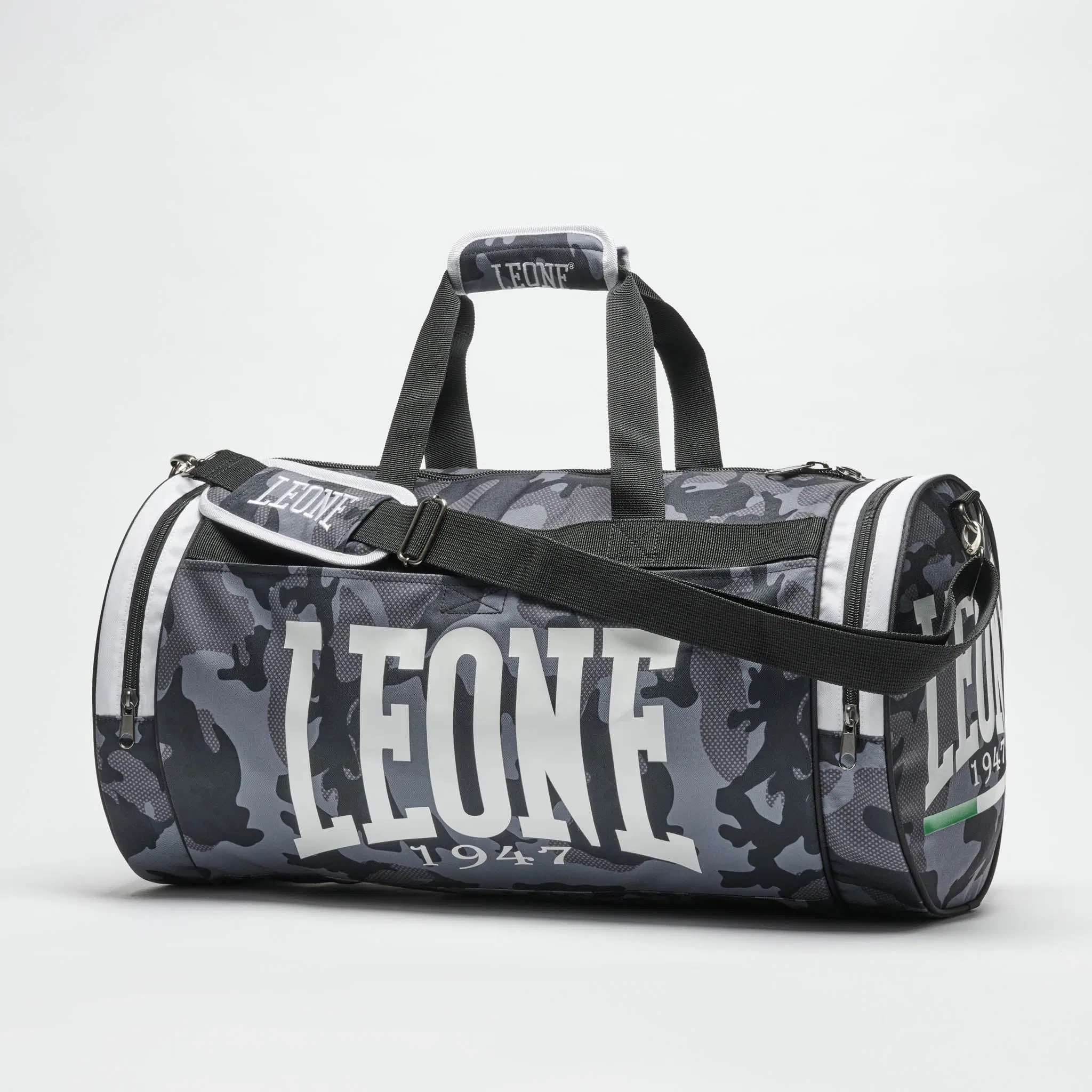 Leone - Сак / MIMETIC Sporting Bag Grey Camo - AC906 преден изглед