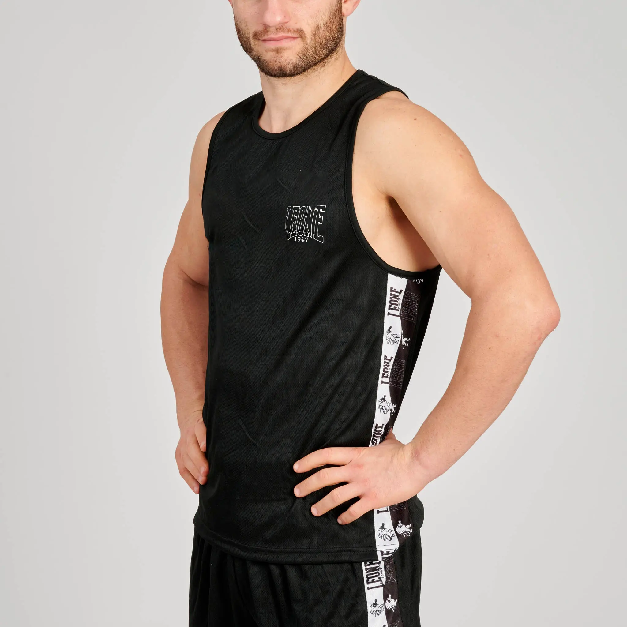 Leone Потник за бокс BOXING TANK ICONIC AB231 - страничен изглед