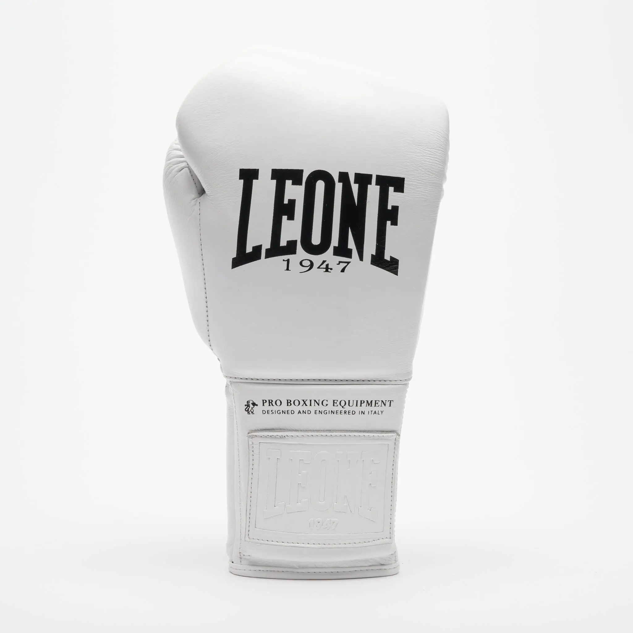 Leone - THE GREATEST BOXING GLOVES - Black - GN111L, преден изглед на една ръкавица