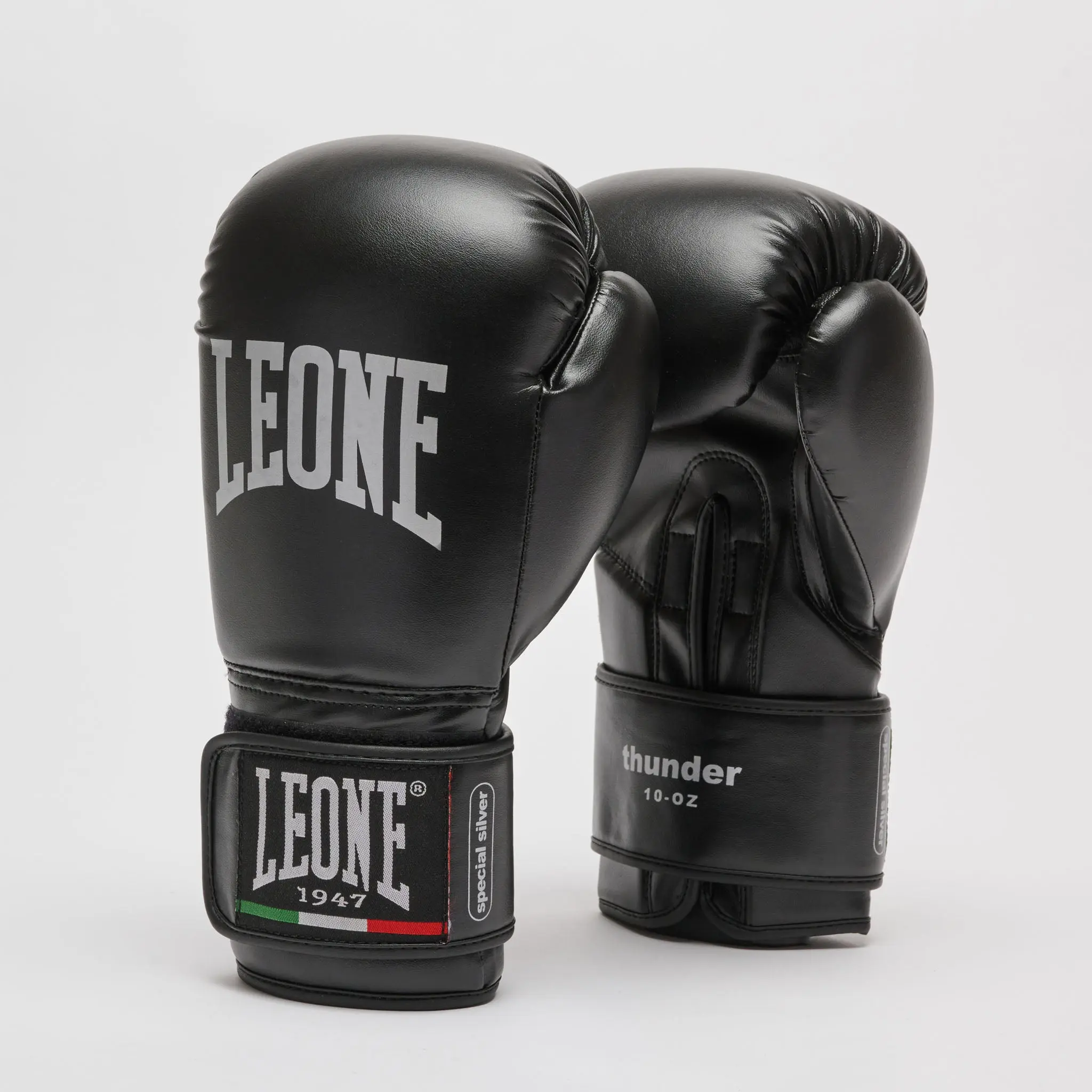 Leone - THUNDER BOXING GLOVES GN383 / Black преден изглед