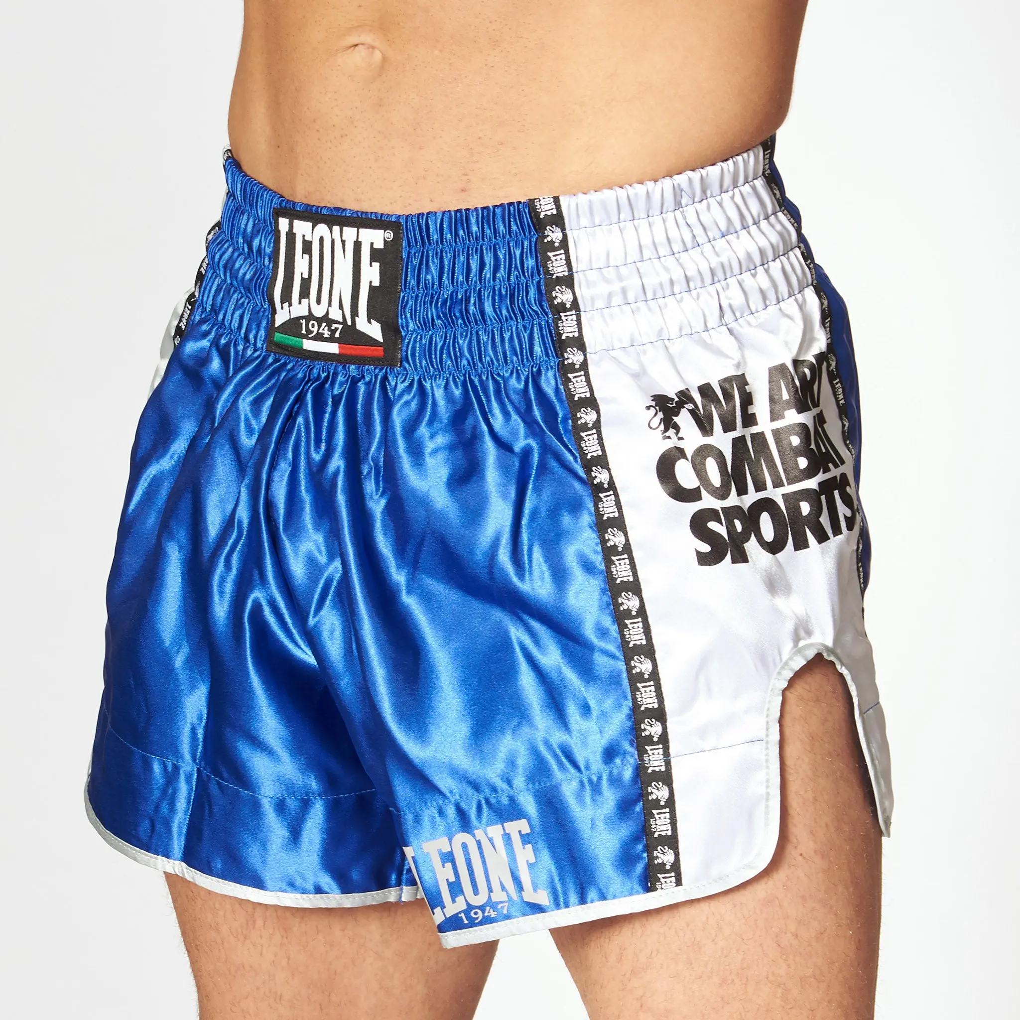Leone - TRAINING THAI SHORTS - Red - Муай Тай Шорти - AB760 червен преден изглед
