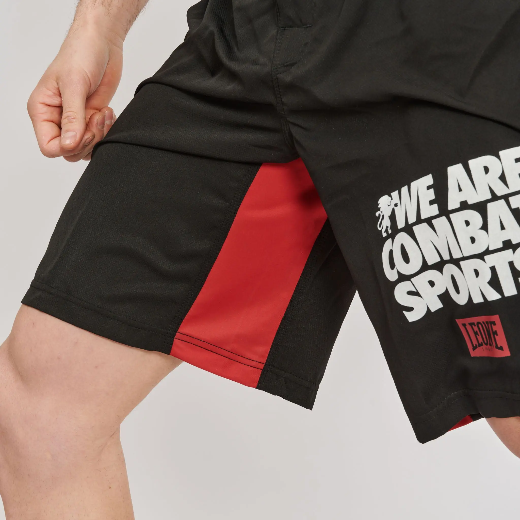 Leone Шорти - LOGO WACS MMA SHORTS - AB952 / Black - надпис "WE ARE COMBAT SPORTS"
