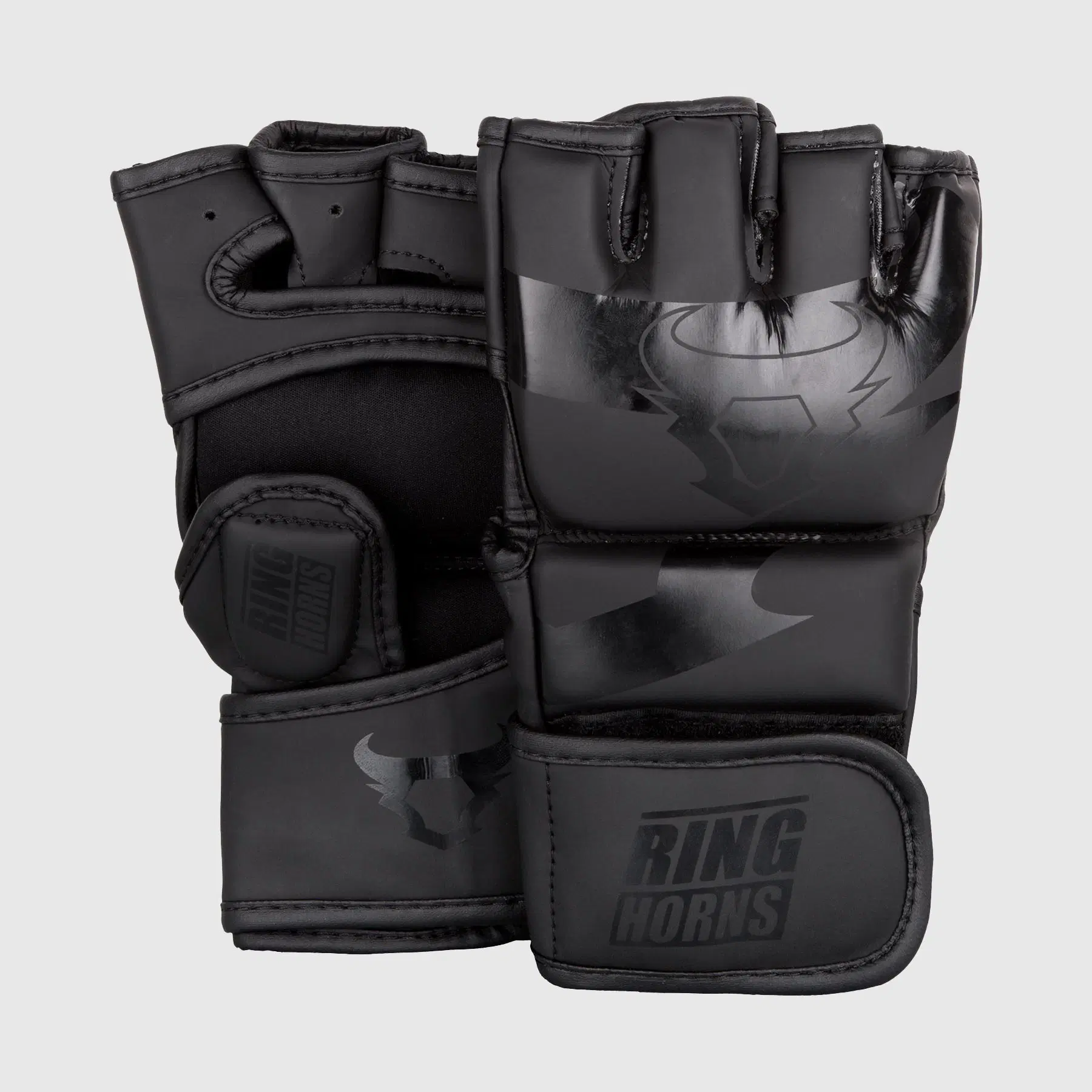 Ringhorns Charger by Venum MMA Gloves - Black/Black