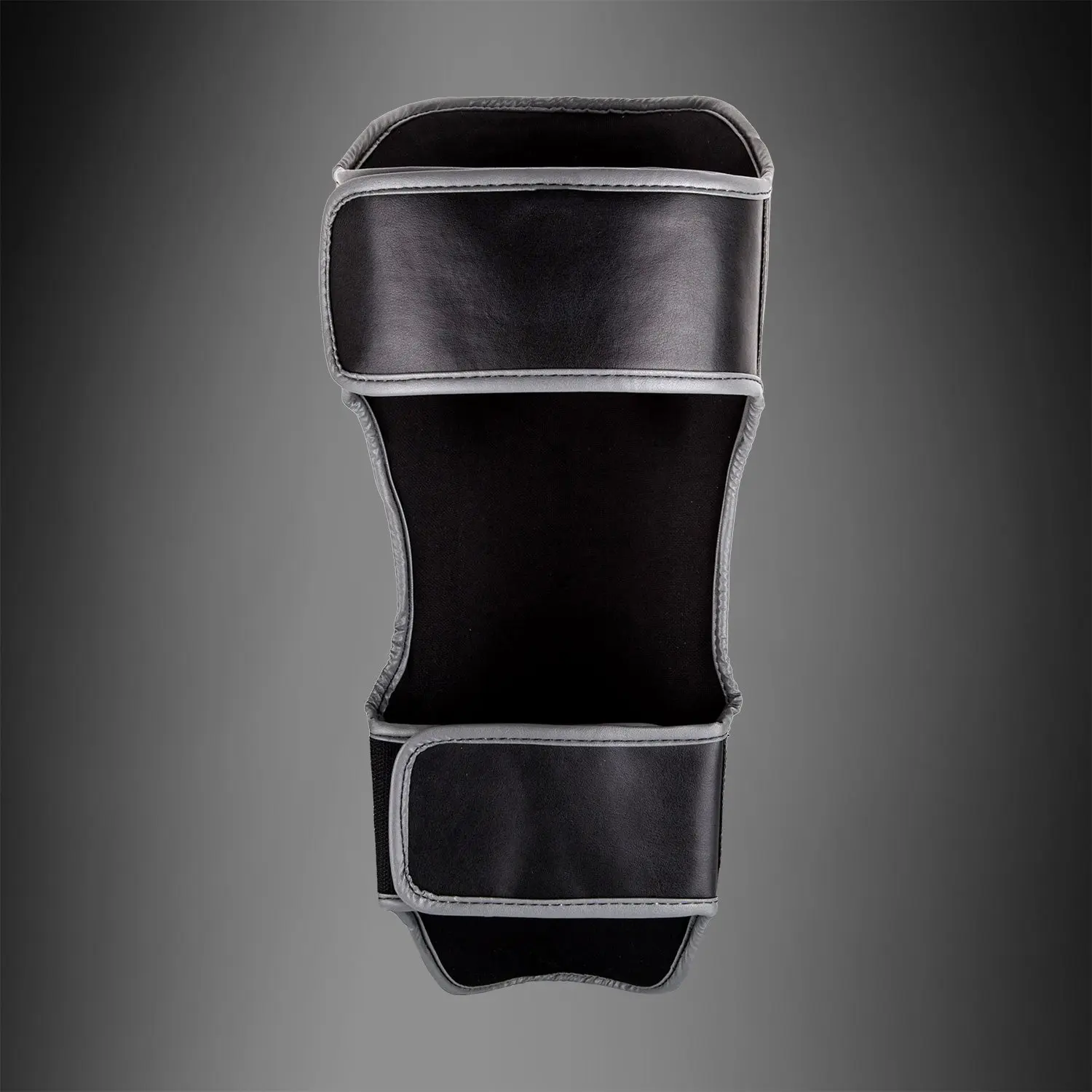 Ringhorns Charger by Venum Shin Guards - Black заден изглед