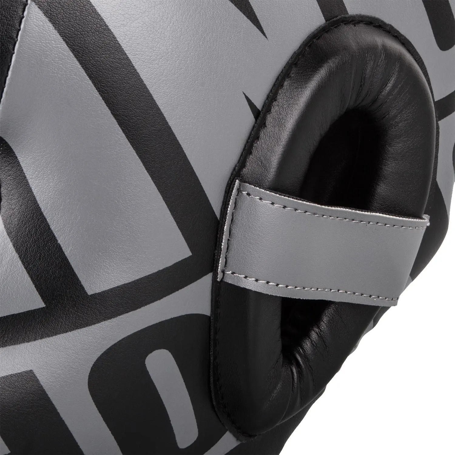 Ringhorns Nitro Headgear-Black детайл на ушите