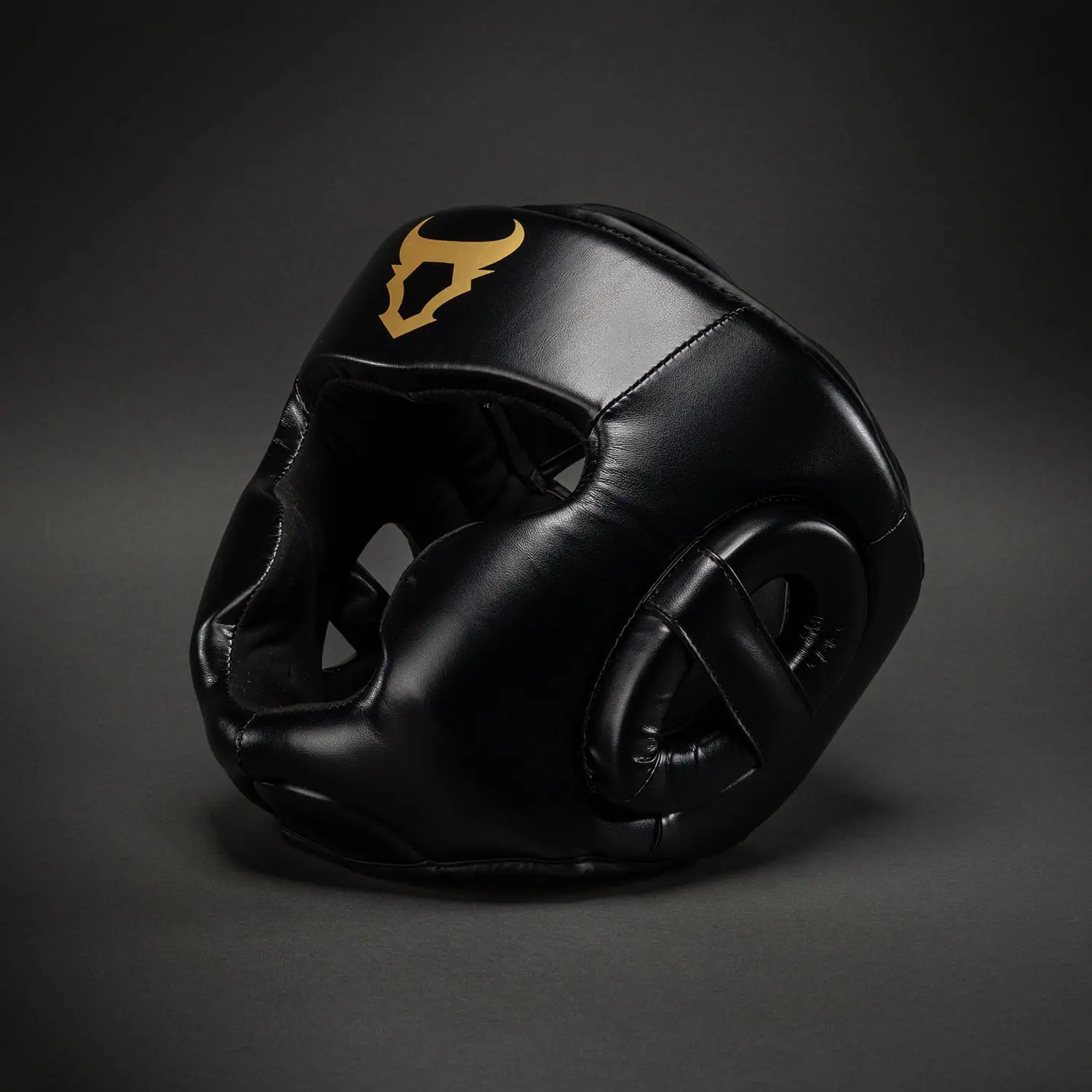Ringhorns Charger by Venum Headgear - Black/Gold страничен изглед