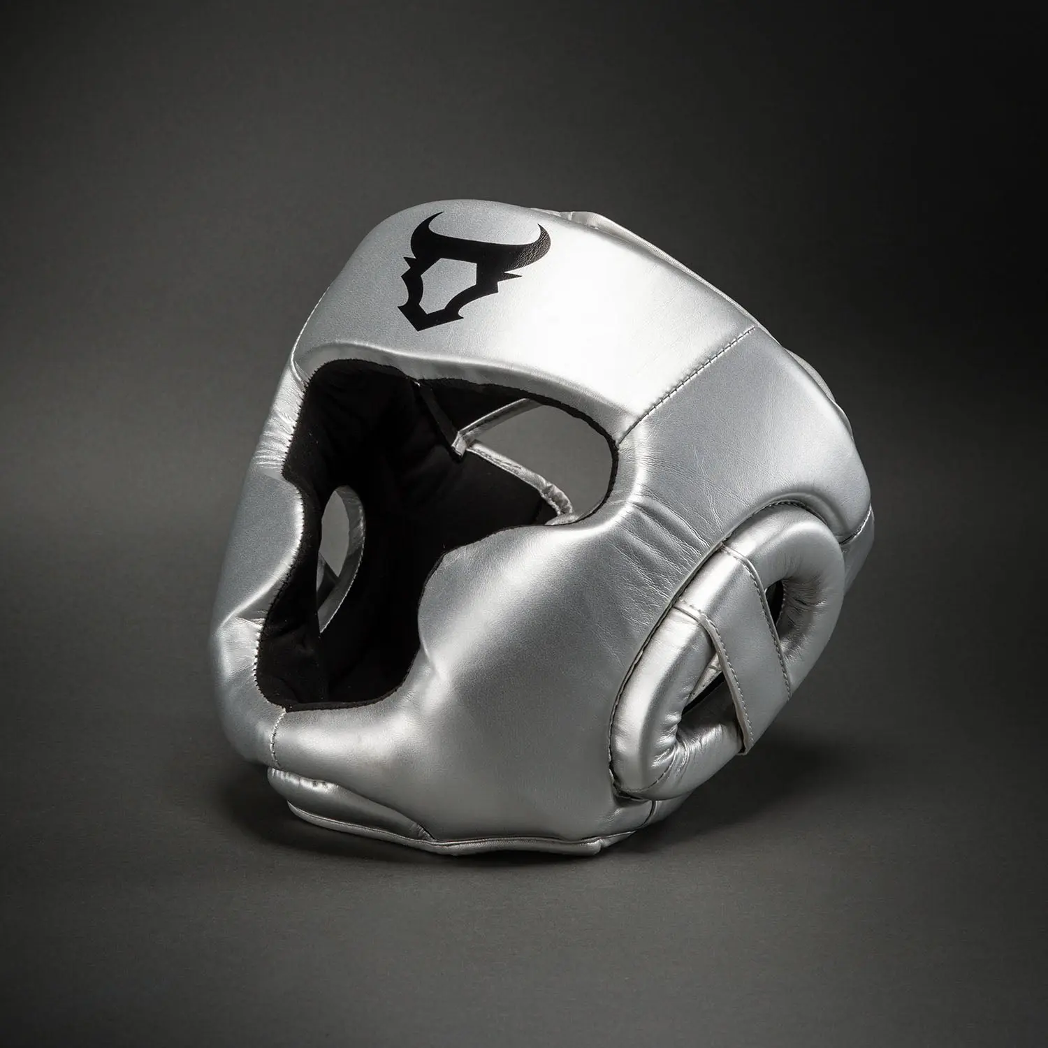 Ringhorns Charger by Venum Headgear- Silver/Black страничен изглед