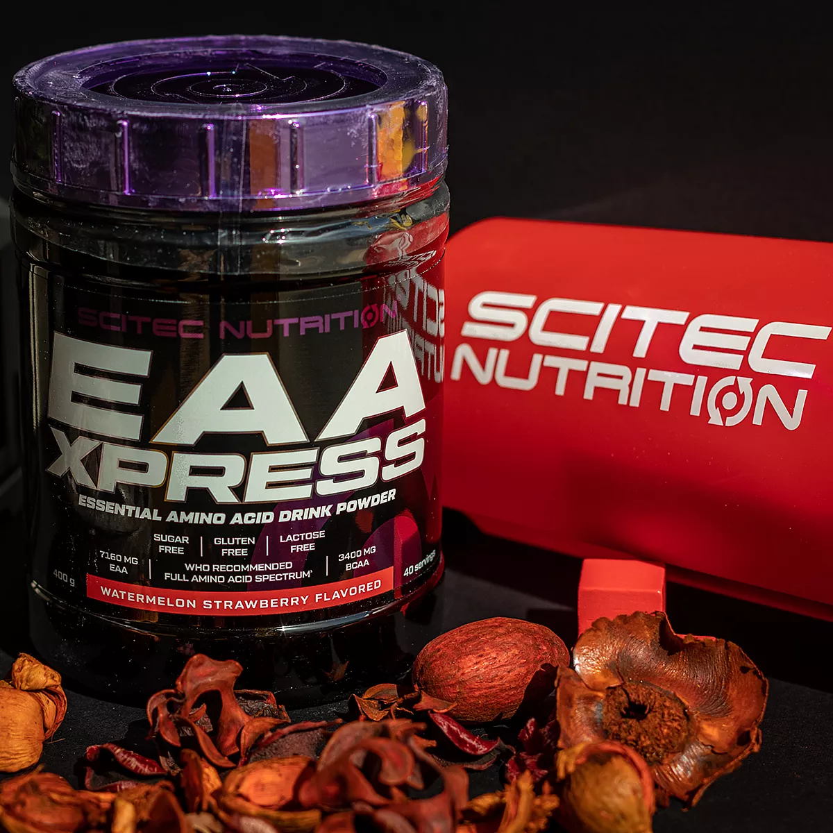 Опаковка Scitec Nutrition EAA Xpress (400 гр.) с вкус розов лимон