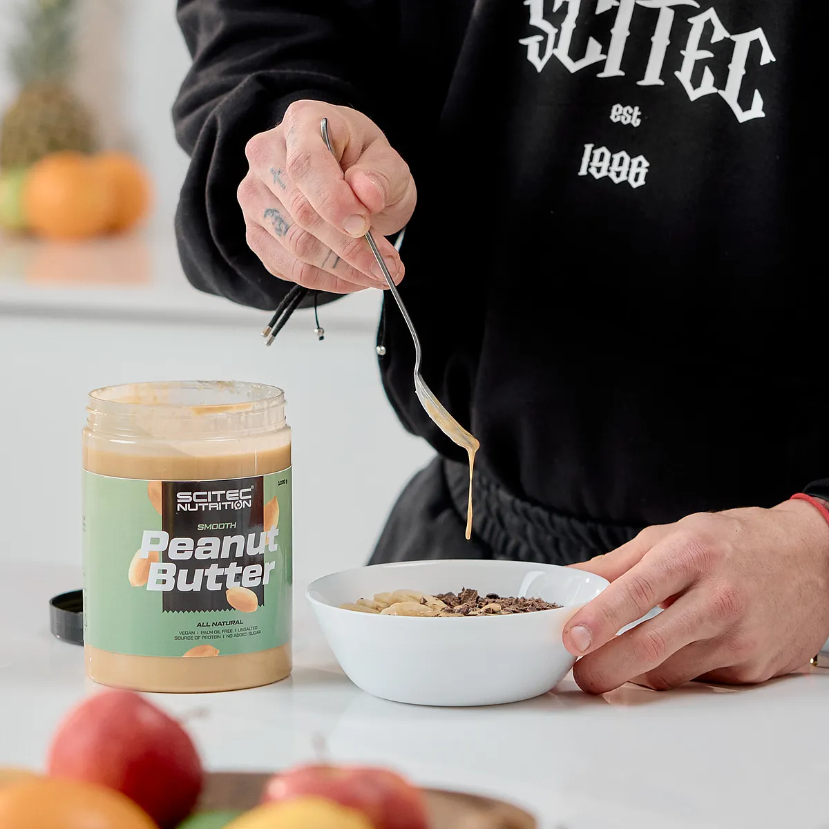 Две опаковки Scitec Nutrition Peanut Butter (smooth и crunchy) поставени една до друга