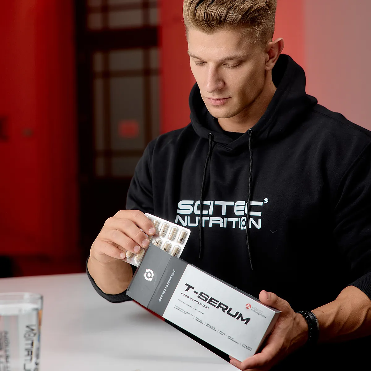 Scitec Nutrition T-Serum - Страничен изглед на опаковката с описание