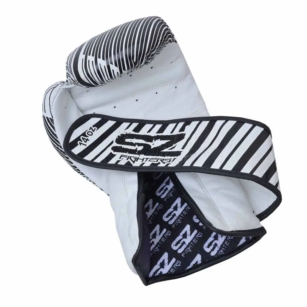 SZ Fighters – Боксови ръкавици естествена кожа – Plasma 2.0 White – Black, отворена гледка