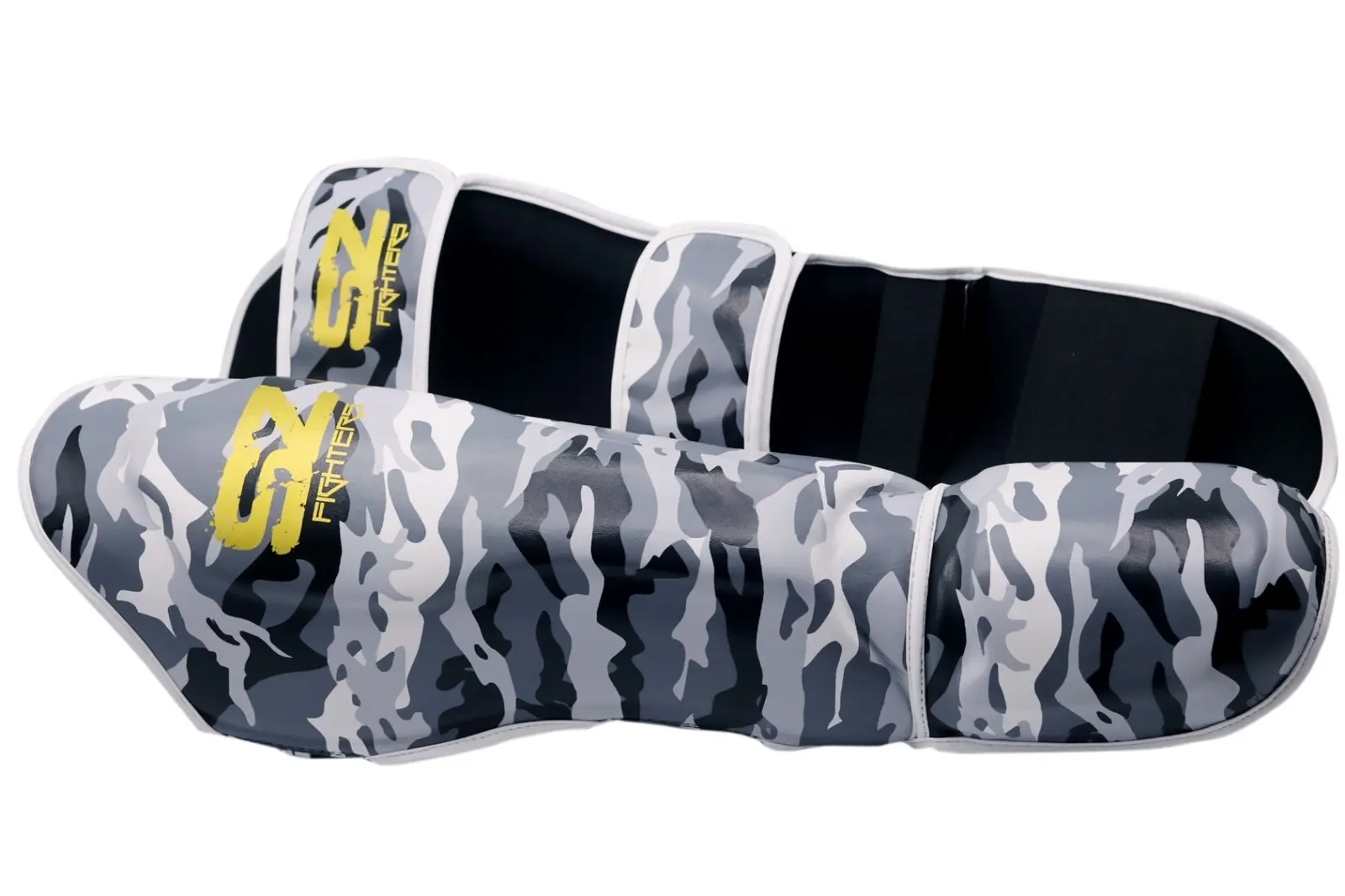 SZ Fighters – Тай Протектори за Крака Camo – Grey, преден изглед, насложени